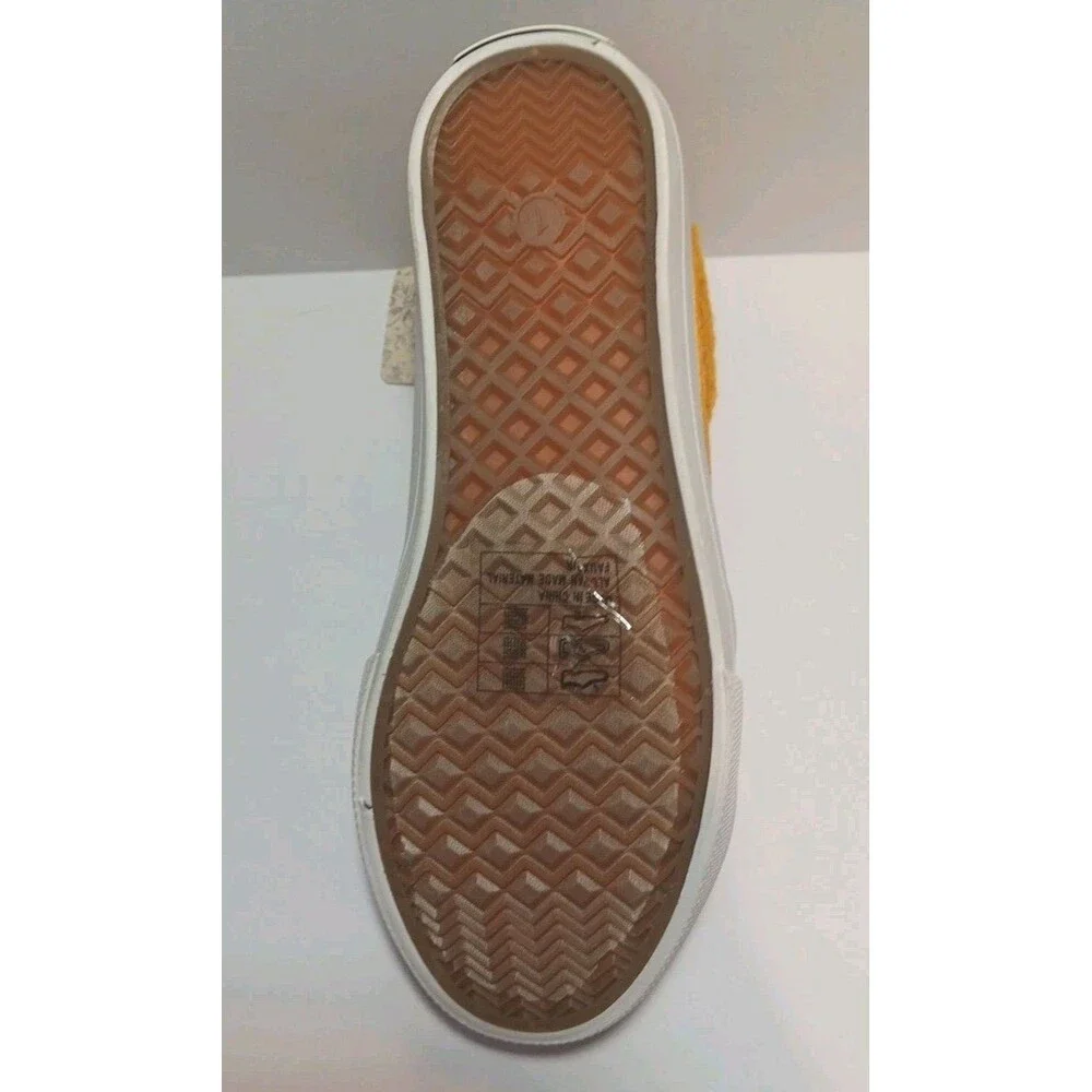 Tennis Shoes Size 1 Youth, Unisex Mudd Shoes, Yellow, Slip On